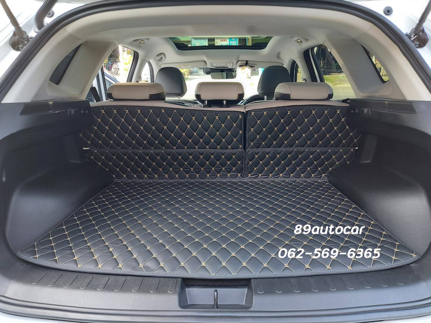 Haval Jolion ปูพรม7D สีดำด้ายทอง + พรมดักฝุ่นสีเทา เต็มคัน