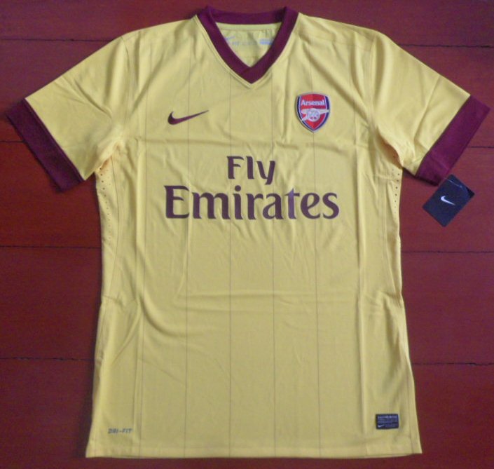 เสื้อฟุตบอล ทีมสโมสรอาร์เซนอล Player EPL Version ชุดเยือน 2010/11 ใหม่ L-Size / ARSENAL Football Shirt Player EPL Version Away Kit 2010/11 Jersey NEW L-Size
