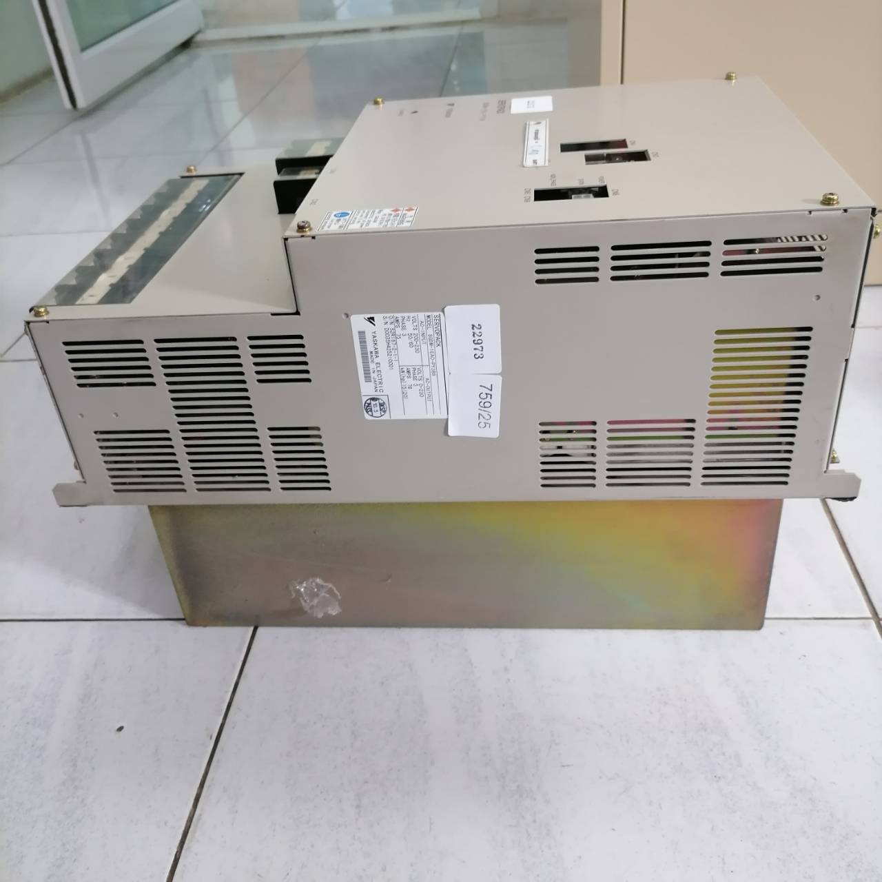 SGDM-1EAC-PY389 SERVO DRIVE " YASKAWA "