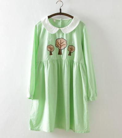 เสื้อ/เดรสผ้าฝ้ายนุ่มคอบัวปักลาย