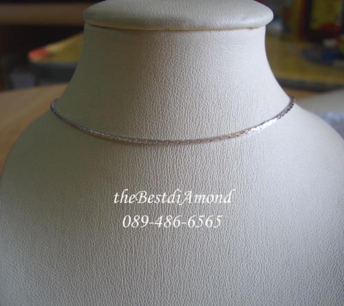 ++BNN-001RD-18=สร้อยคอเปล่า= ใส่ได้กับจี้ หรือ พระ ทุกแบบได้สวย เรียบแต่ดูดี สร้อยออกแข็งๆนิด ไม่ย้วยไปตามคอค่ะ จะทิ้งน้ำหนักลงมาสวยมากค่ะ