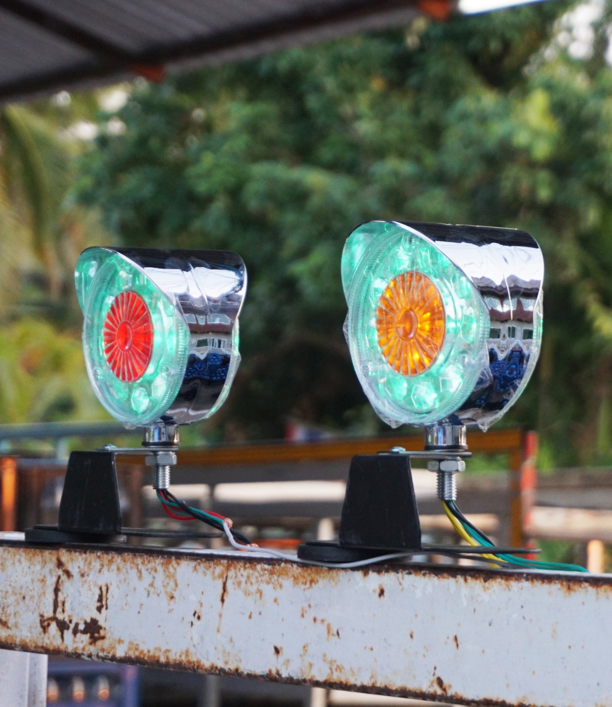 ไฟหลังคารถบรรทุก ไฟหมวกกิ๊กก๊อก 2 หน้า LED