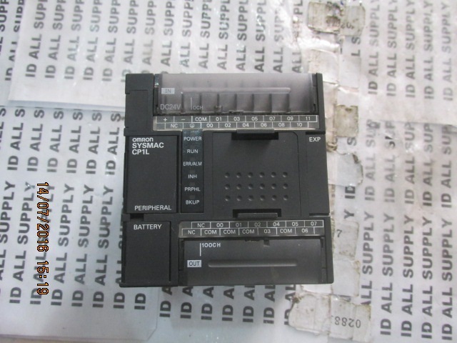 PLC “ OMRON ” รุ่น CP1L-L20DT-D