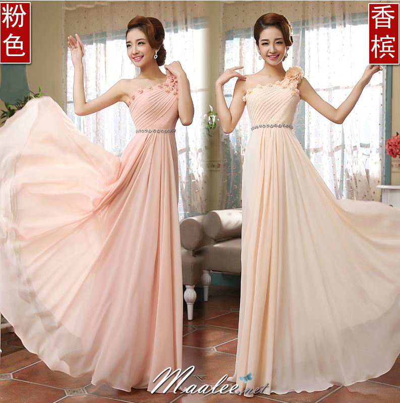 พร้อมเช่า ชุดราตรียาว ไหล่เดียว ผ้าชีฟองคาดเพชรที่เอว แต่งดอกสวย สีเหลือง