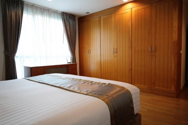 ให้เช่าคอนโด ดิ แอดเดรส สุขุมวิท 42 ตึก A 88 ตร.ม.2 ห้องนอน ห้องสวย ตกแต่งครบ ใกล้ BTS เอกมัย