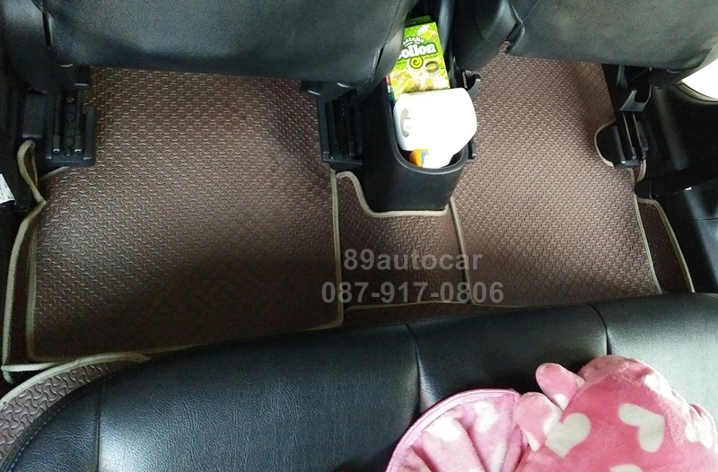 ราคาพิเศษพรมปูพื้นรถยนต์ Mazda 2 2012 ลายจิ๊กซอร์สีน้ำตาลขอบครีม