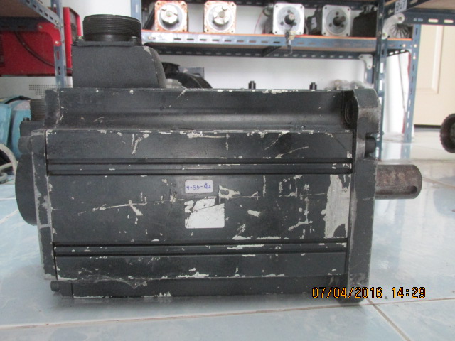 SERVO MOTOR “ MITSUBISHI ” รุ่น HC-SF702K