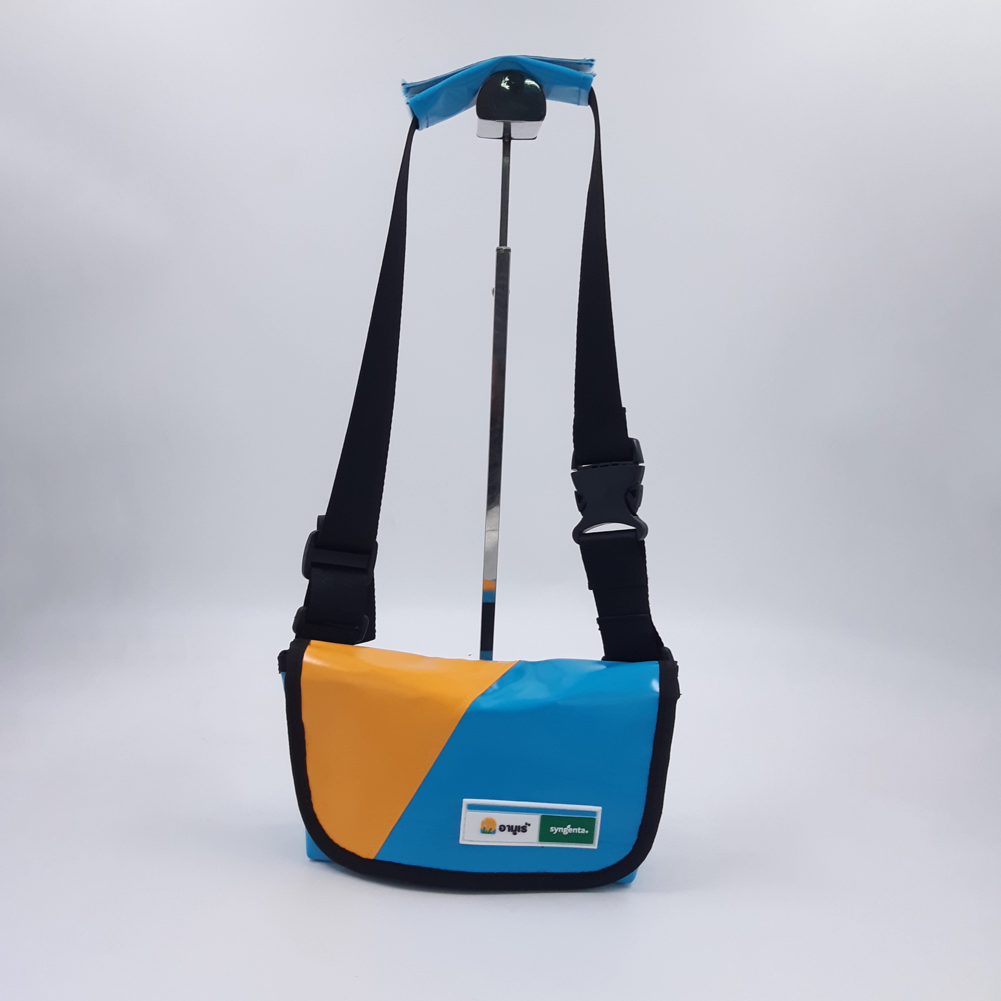 กระเป๋าคาดเอว