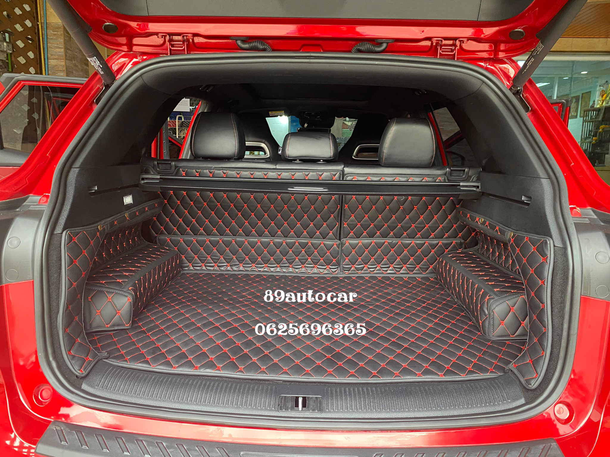 พรมรถยนต์ MG HS ปูพรม7D สีดำด้ายแดง + พรมดักฝุ่นสีแดง เข้ารูป เต็มคัน