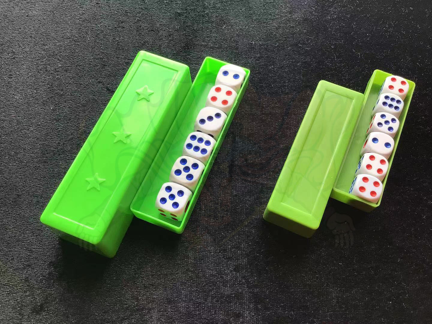 อุปกรณ์มายากล เต๋าสั่งแต้ม (Flash Dice)