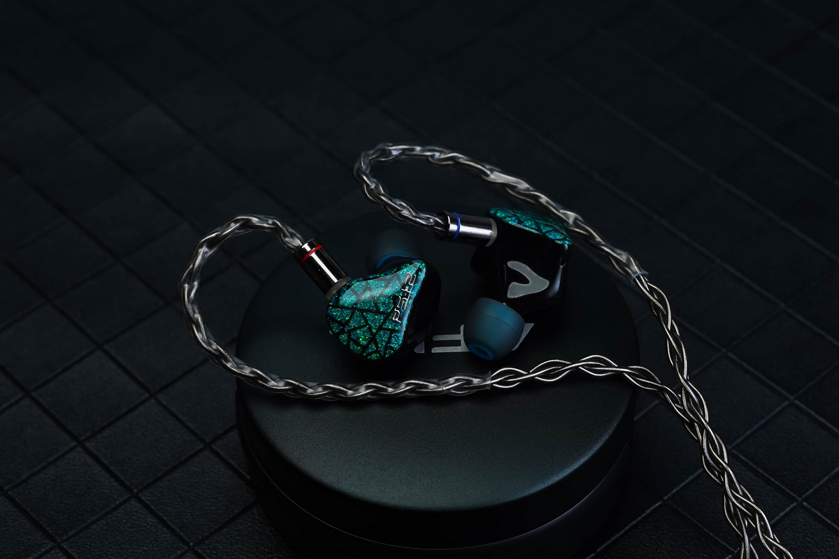 AFUL Performer 5+2 หูฟัง IEMs 7 ไดรเวอร์ 2DD+4BA+1Planar สายชุบเงินถัก8 ประกันศูนย์ไทย