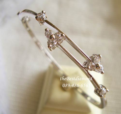 BB027RD+++กำไลเพชร cute style(ดอกจิก)+++กำไลน่ารักๆๆๆ ใส่ติดข้อมือได้ทุกวันไม่เวอร์ แบบน่ารักๆ เพชรไม่เยอะ วัยรุ่น หรือสาวoffice ใส่ได้สบายๆเลยค่ะ