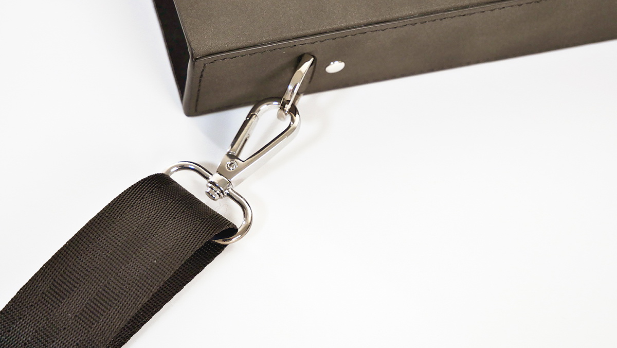 เคสหนังสำหรับ EC Mini ผลิตจากวัสดุคุณภาพดี แข็งแรง ทนทาน เฉพาะเคส [-เคส-]