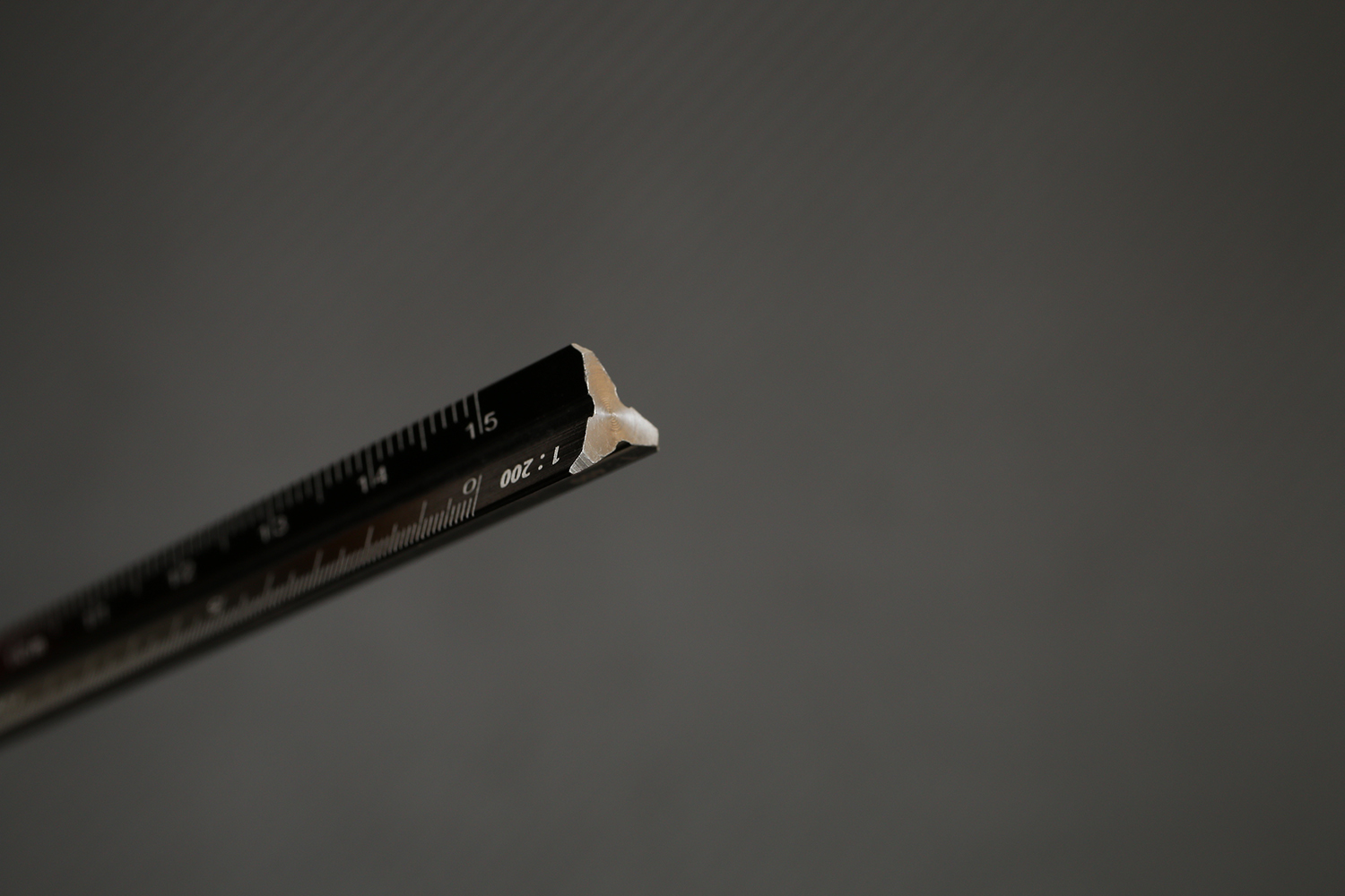 ไม้บรรทัดวัดสเกล อลูมิเนียม สำหรับเปรียบเทียบวัตถุ