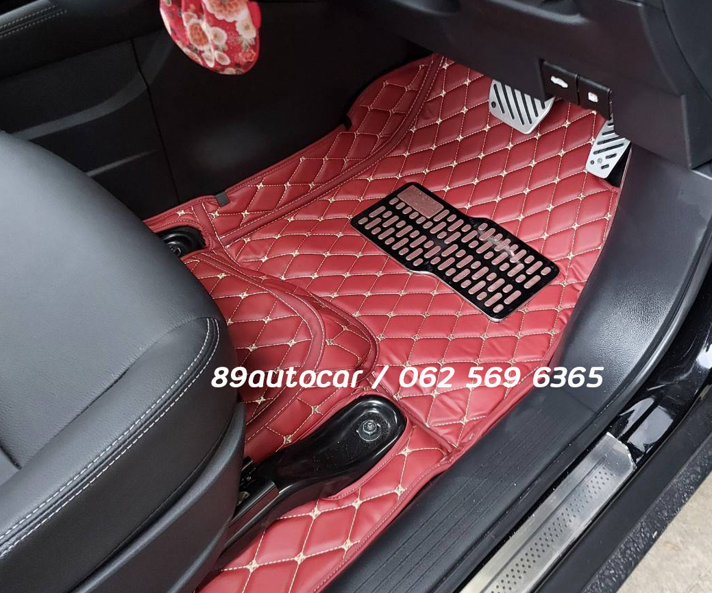 พรมรถยนต์ Nissan Kicis 2022 ปูพรม6D สีแดงไวน์ เต็มคัน