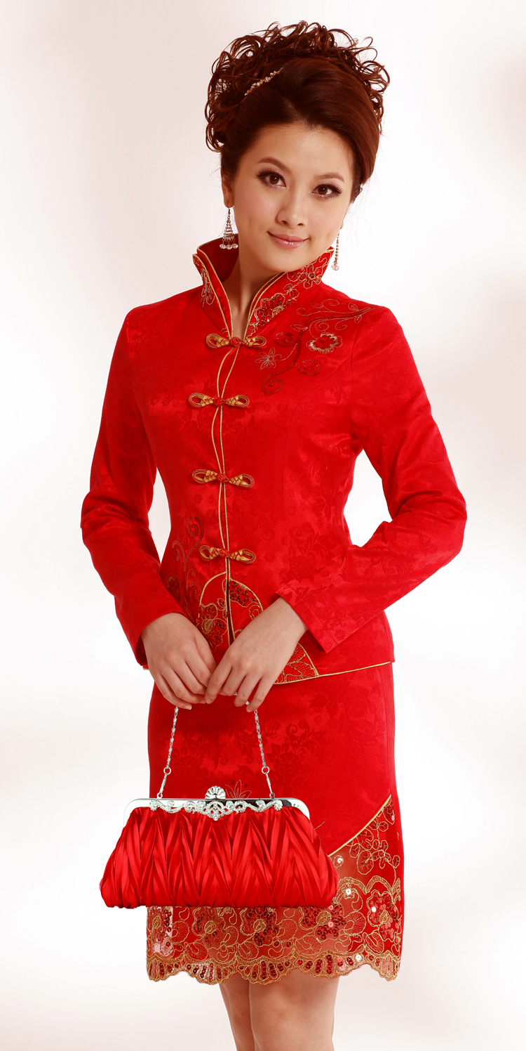 พร้อมส่ง Evening Clutch กระเป๋าออกงาน สีชมพู Hot Pink ผ้าซาตินอัดพลีต ลายฟันปลา พร้อมสายโซ่