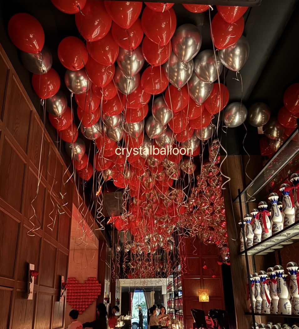 ลูกโป่ง เปิดงาน ลูกโป่งลอยฝ้า 600 ลูก Theme แดง-ทอง พร้อมตกแต่ง สามารถเปลี่ยนสีลูกโป่งได้