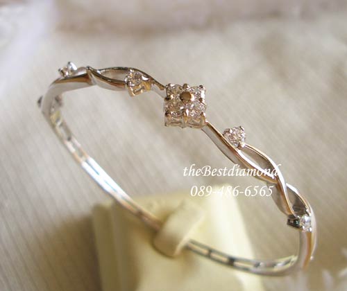 BB026RD+++กำไลเพชร cute style+++กำไลน่ารักๆๆๆ ใส่ติดข้อมือได้ทุกวันไม่เวอร์ แบบน่ารักๆ เพชรไม่เยอะ วัยรุ่น หรือสาวoffice ใส่ได้สบายๆเลยค่ะ