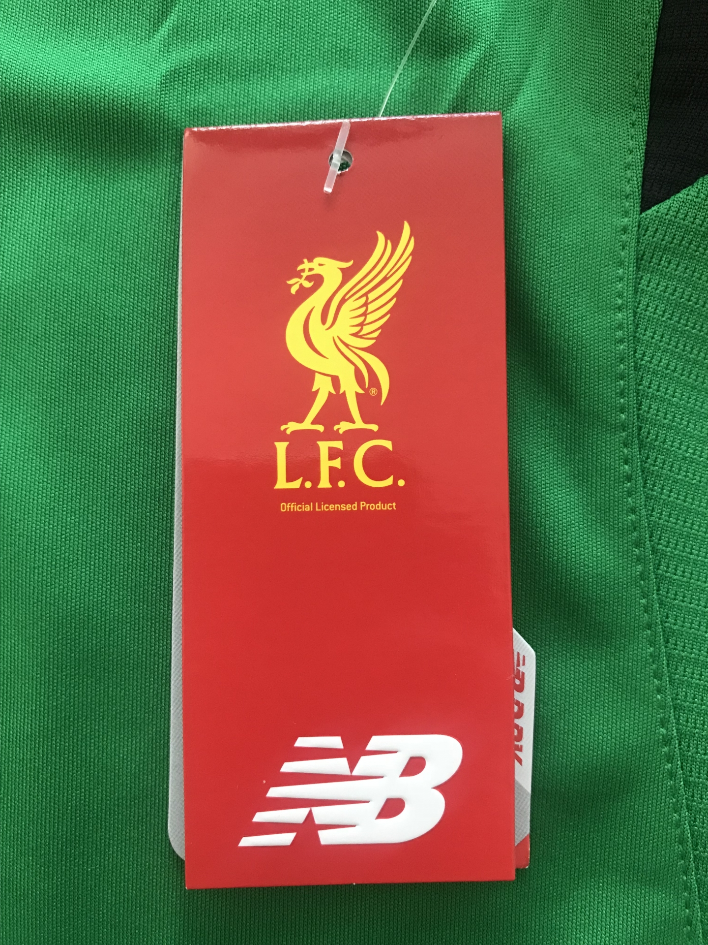 เสื้อฟุตบอล ทีมสโมสรลิเวอร์พูล ชุดผู้รักษาประตู (ชุดที่ระลึกฉลองครบรอบ 125 ปี สโมสร) 2017/18 ใหม่ M-Size / LIVERPOOL Football Shirt GK Kit (LFC 125th Anniversary) 2017/18 Jersey NEW M-Size