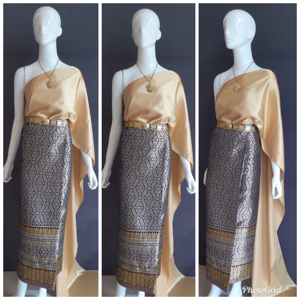 เช่า ชุดไทย ชุดเพื่อนเจ้าสาว ชุดไทยผ้าซิ่นสีแดง สไบเรียบสีทอง