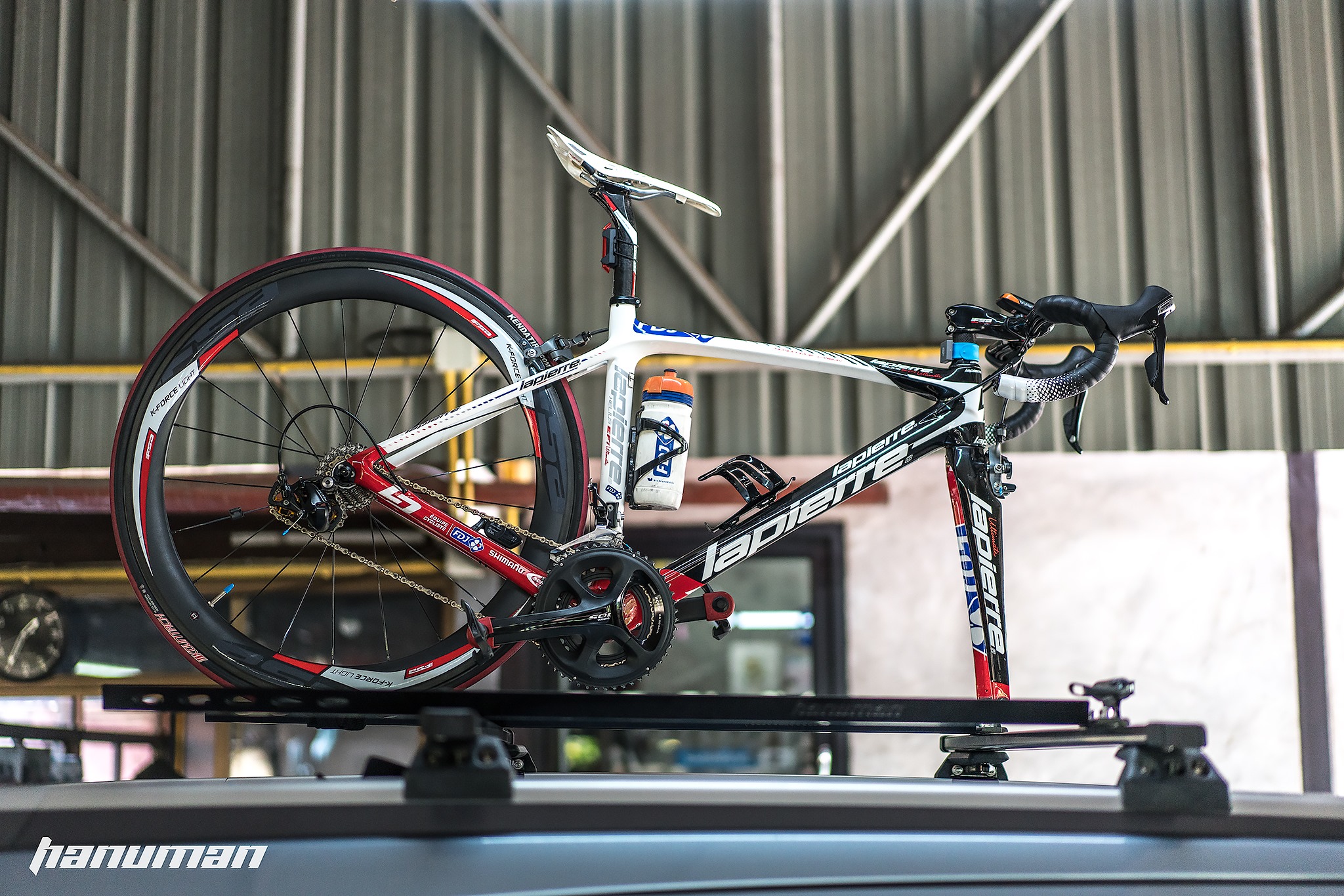 แร็คบรรทุกจักรยาน Hanuman rack C03, Car Bike Rack สำหรับบรรทุกรถจักรยานบนหลังคา แบบตรงรุ่นมีแร็ค (คานยาวพิเศษ อลูมิเนียม 2 เส้น+ ขาจับหลังคา 4 มุม แยกรุ่น)