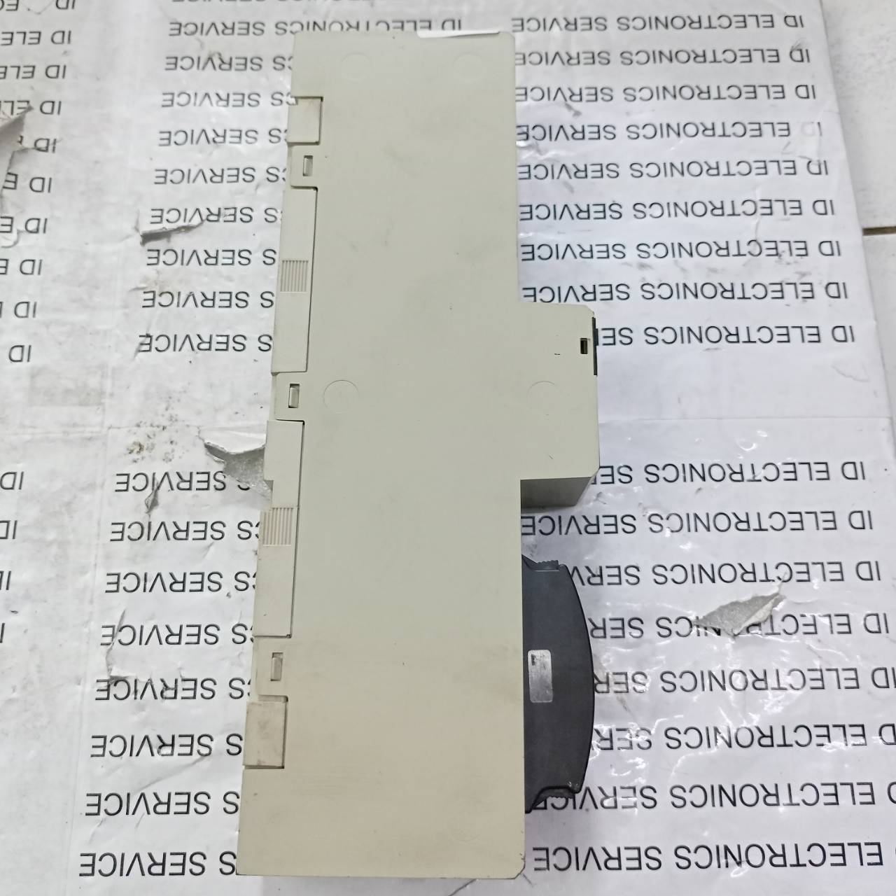 CV500-II201 PLC " OMRON "