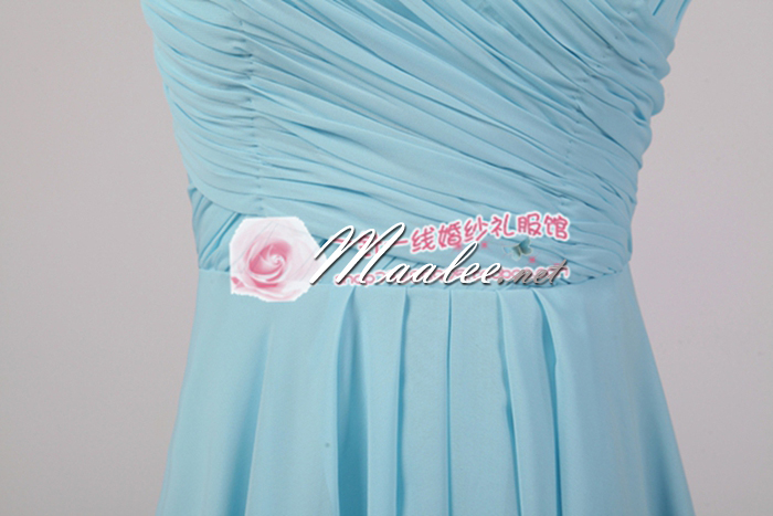 พร้อมส่ง ชุดราตรียาว เกาอก แบบเรียบผ้าชีฟอง เนื้อผ้าดี มีซับใน จับจีบรอบอก (ซิปหลัง) สีแดง