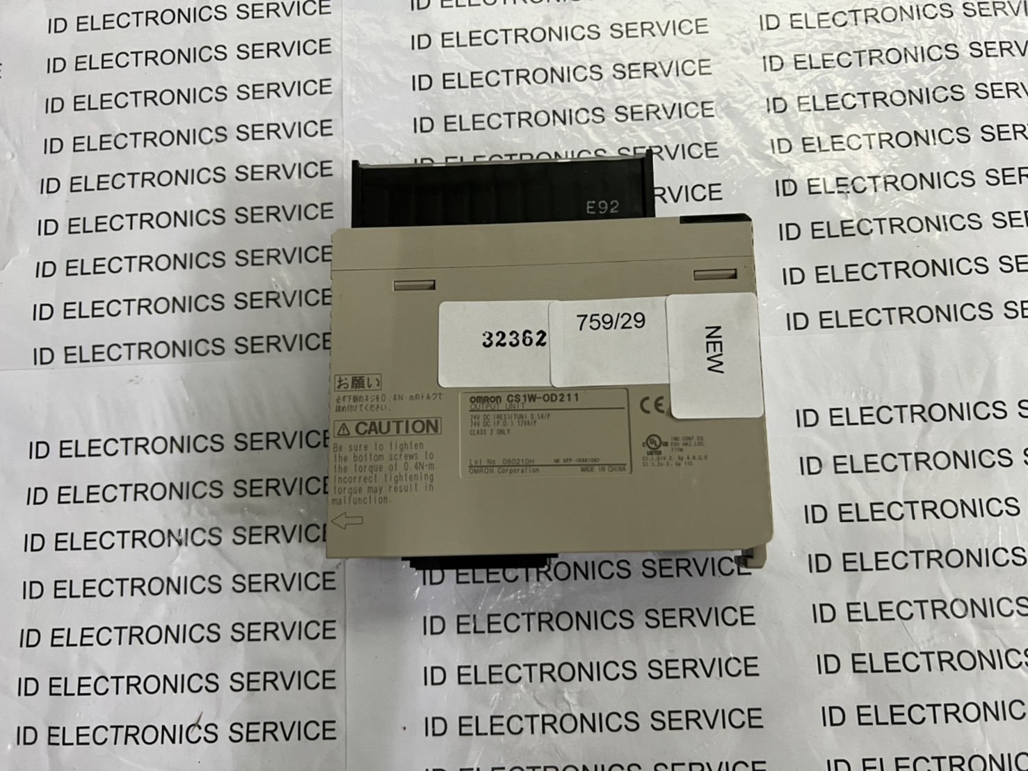 CS1W-OD211 PLC " OMRON "