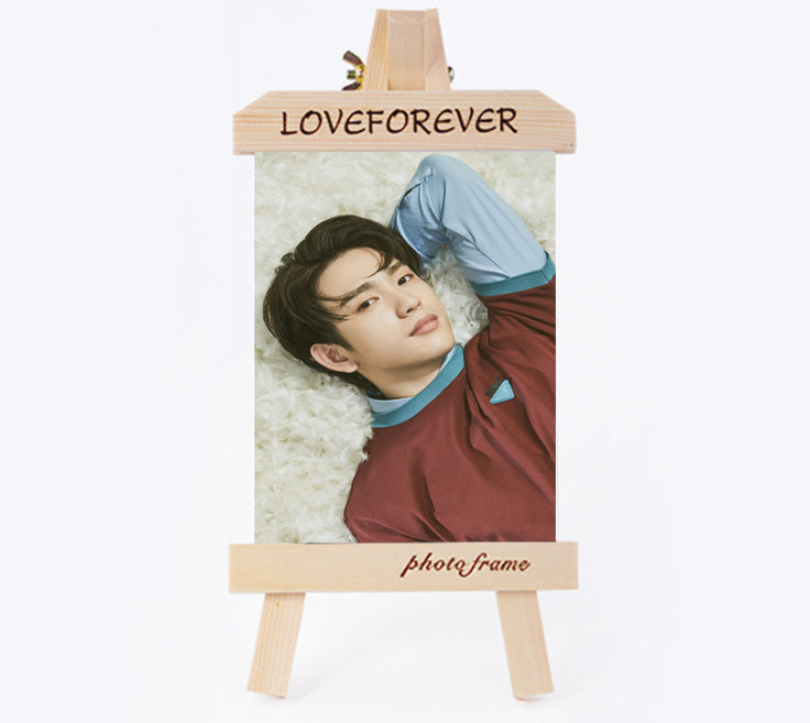 กรอบรูปไม้ GOT7 - Present You