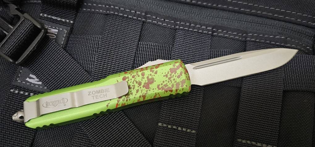 Microtech UTX-85 Zombie Tech S/E Stonewash Signature