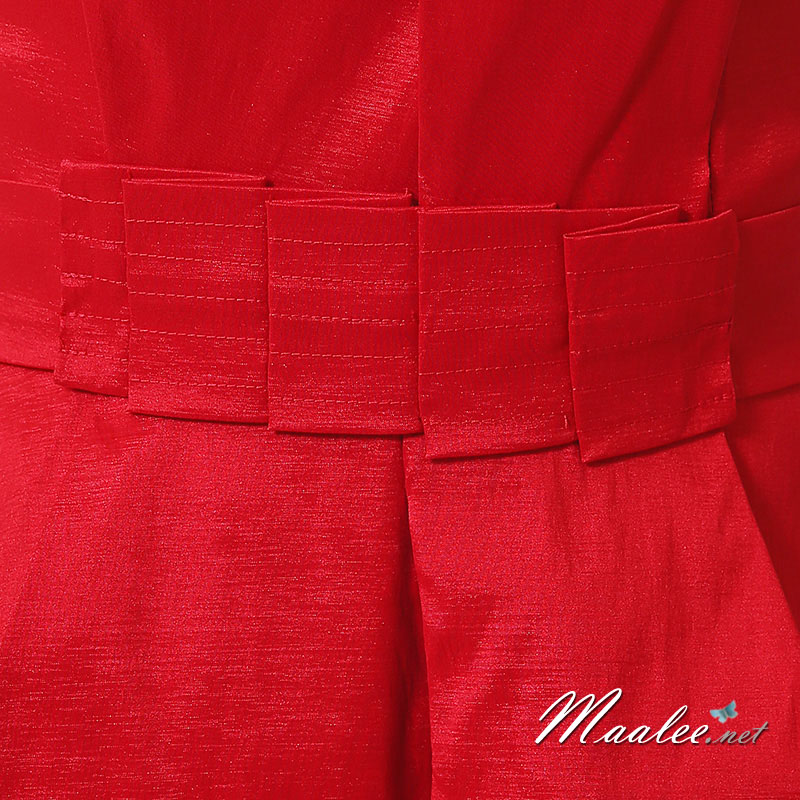 พร้อมเช่า ชุดราตรียาว เกาะอก สีแดง สวยหรู