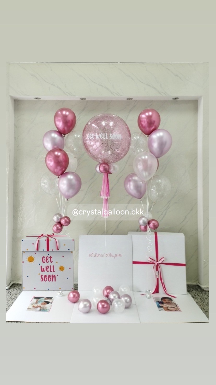 Surprise Box กล่องเซอร์ไพรส์ ลูกโป่งใส ใส่กลิตเตอร์ ขนาด 24" พร้อมตกแต่ง ช่อลูกโป่ง 7 ลูก 2 ช่อ,ลูกโป่งใส ใส่กลิตเตอร์,สามารถใส่รูปได้ 4 ใบ สามารถเปลี่ยนสีลูกโป่ง/เปลี่ยนข้อความได้