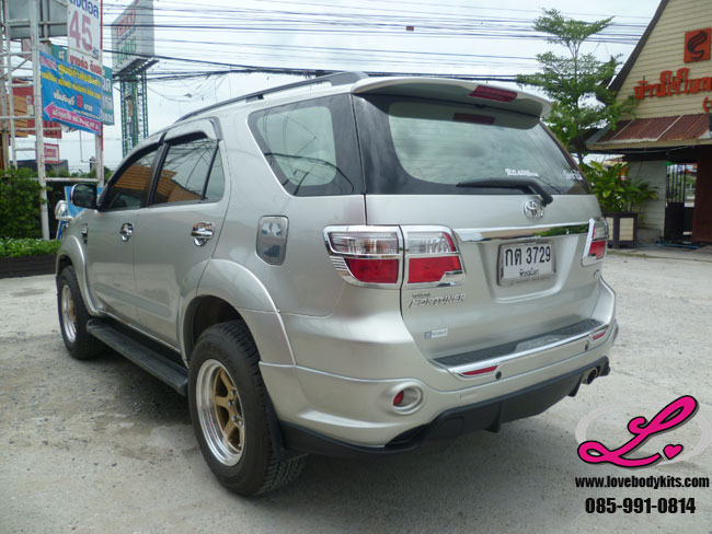 ชุดแต่ง TRD SPORTIVO III : FORTUNER 2005-2011