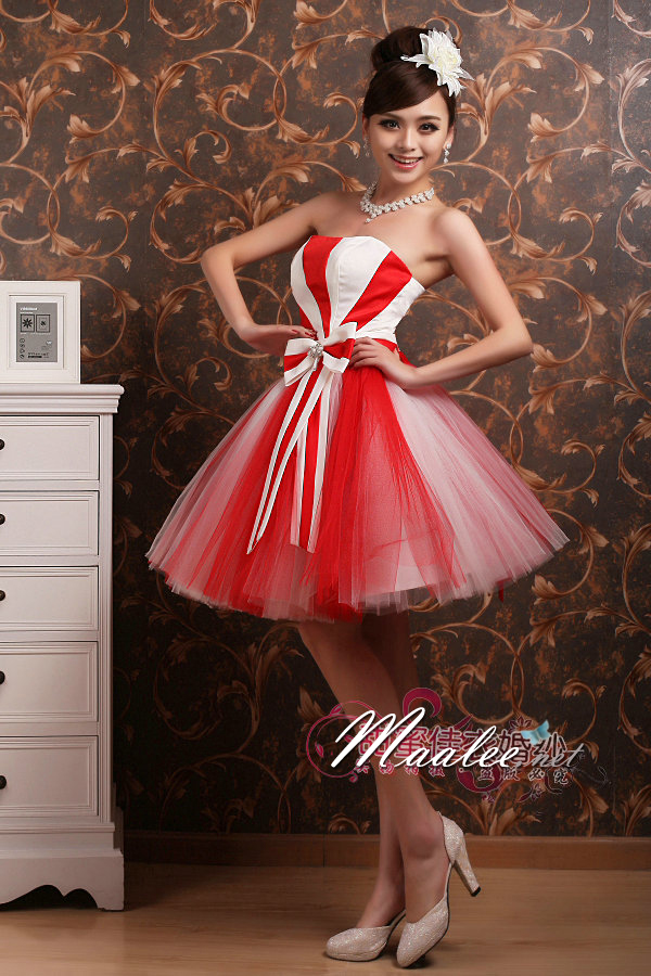 พร้อมเช่า ชุดแฟนซี ชุดราตรีสั้น เกาะอก กระโปรงสุ่ม ลายทางริ้ว เก๋มาก มี 3 สี