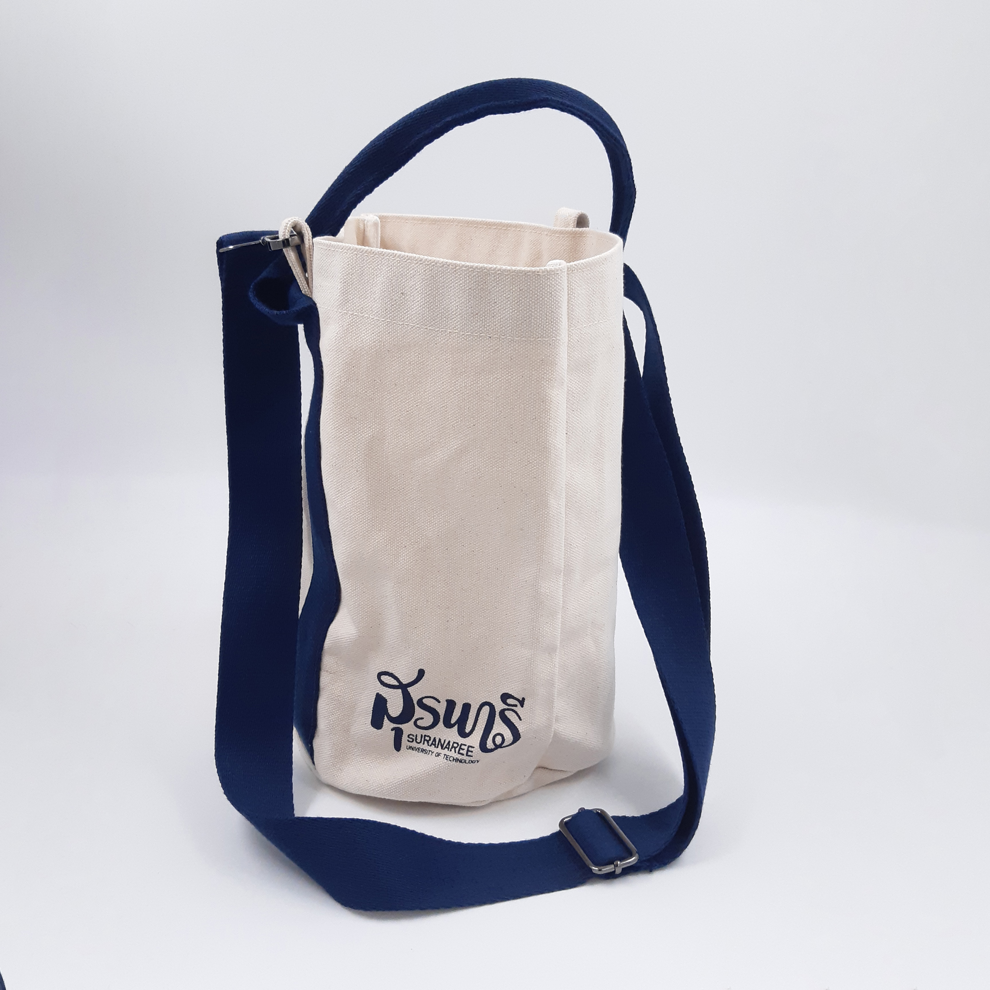 สกรีนโลโก้บนกระเป๋าสะพาย