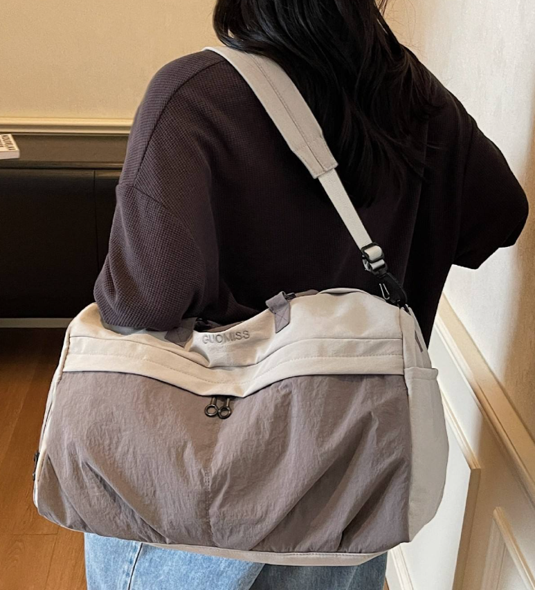 กระเป๋าผ้า Lulu สะพายข้าง รุ่น GM-825 ขนาด ก.46*ส.25* ก้น 26 ซม.