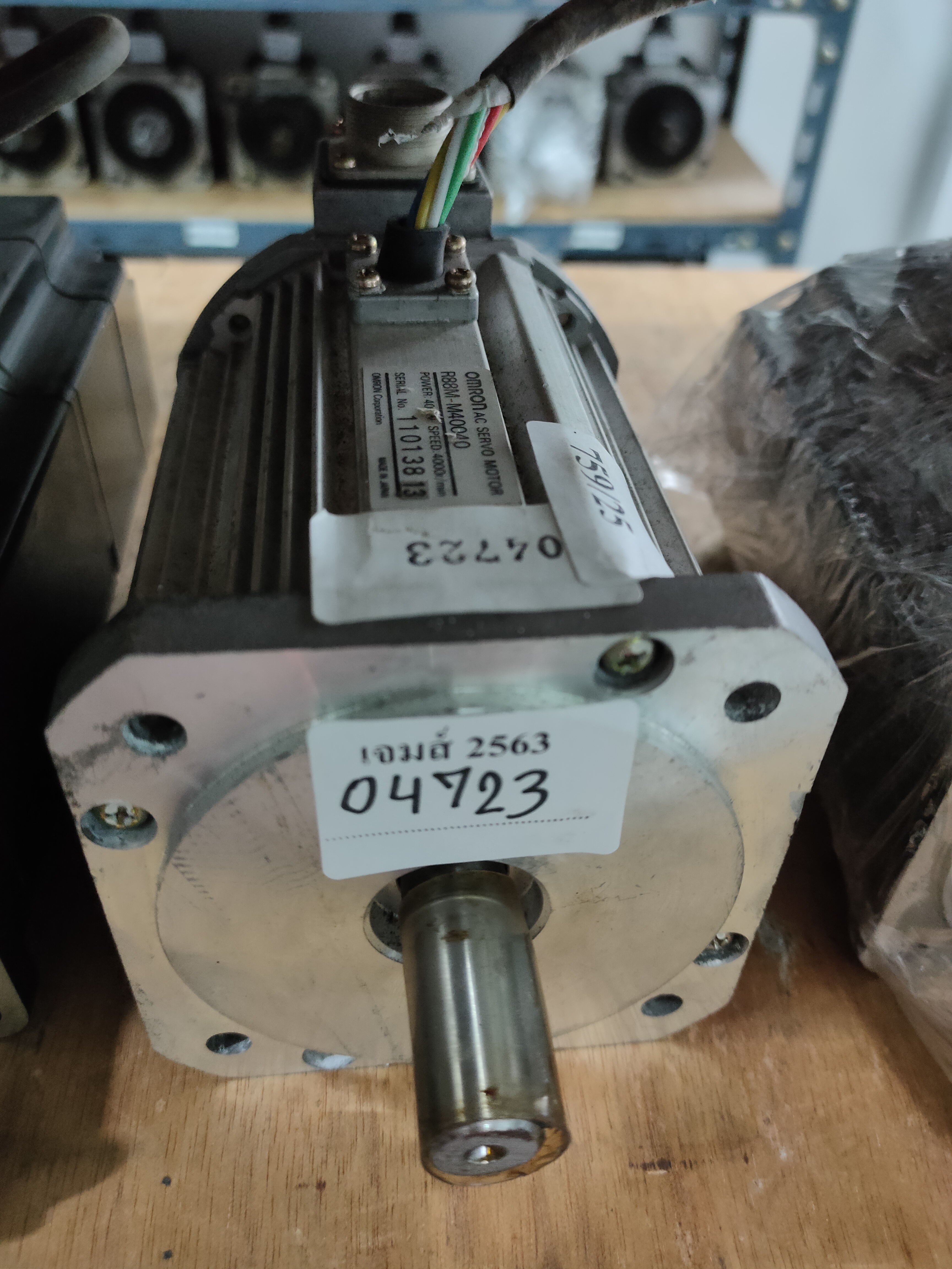 R88M-M40040 SERVO MOTOR “ OMRON ”