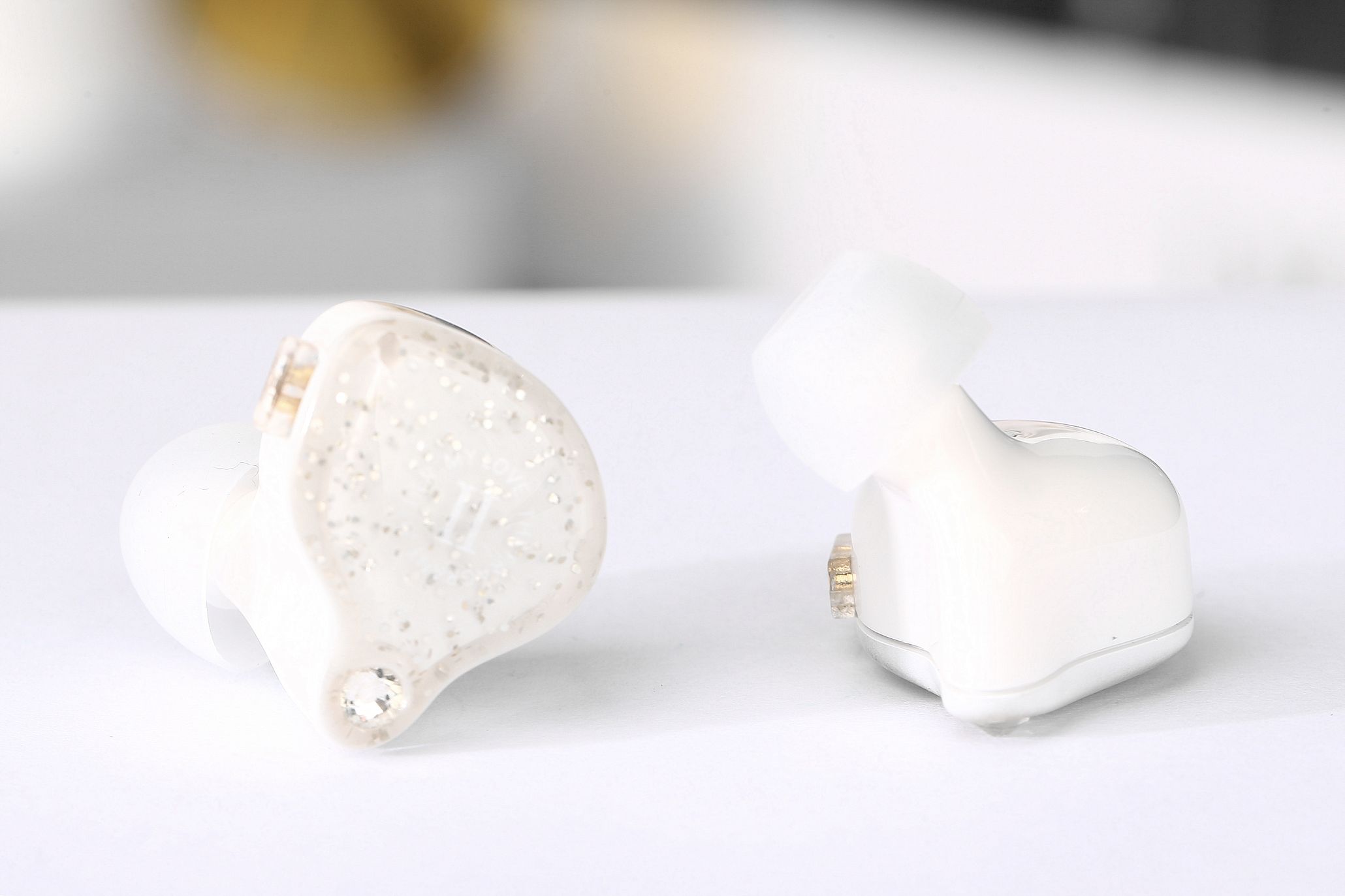 ขายหูฟัง TFZ Mylove II หูฟังอินเอียร์มอนิเตอร์ ถอดสายได้ 2pin ลาย Limited