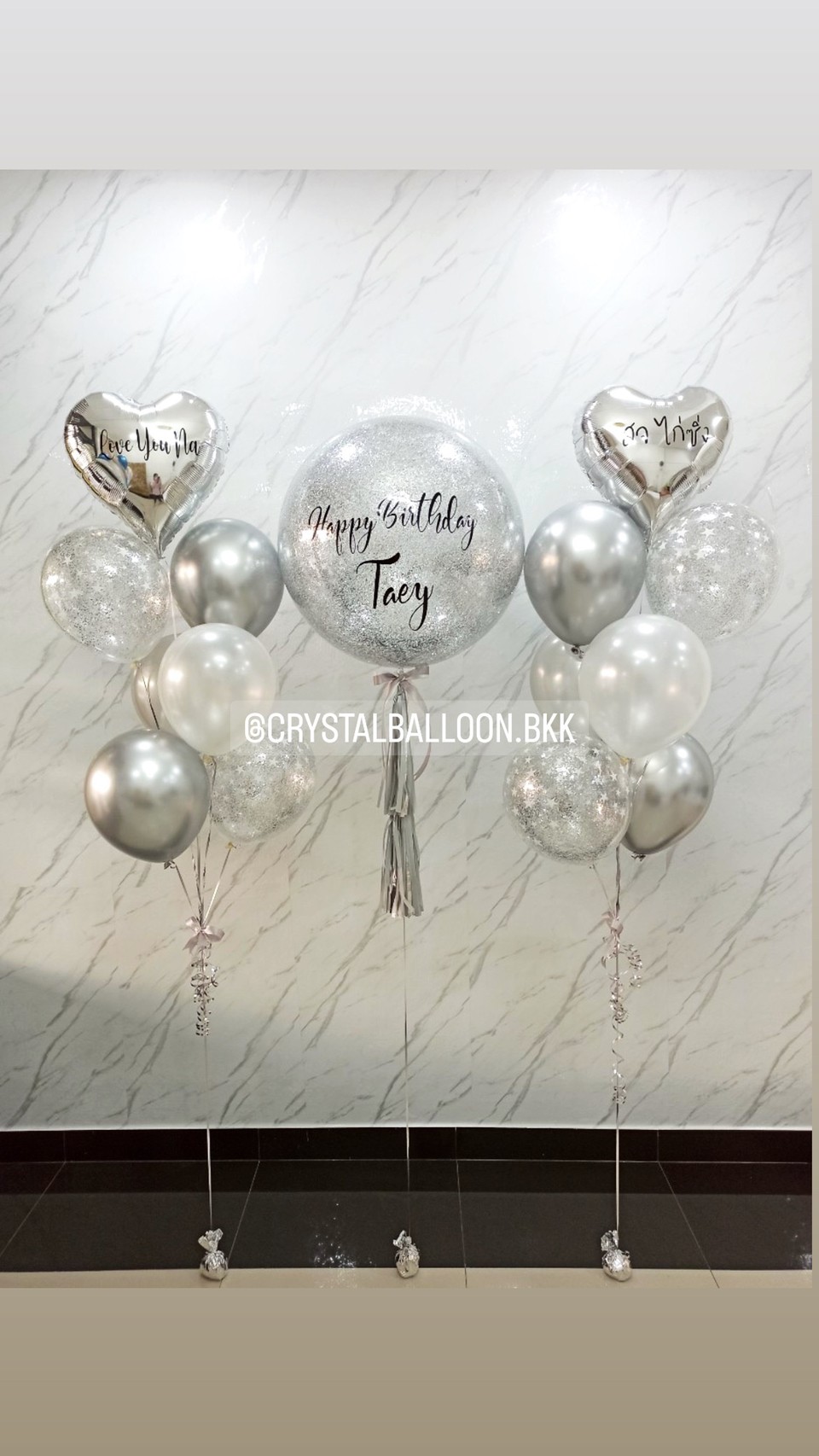 ลูกโป่ง วันเกิด Bubble ขนาด 24" Theme เงิน พร้อม ช่อลูกโป่งฟอยล์หัวใจ ขนาด 18" 2 ช่อ,ลูกโป่งใส ใส่กลิตเตอร์ พร้อมตกเเต่ง สามารถเปลี่ยนสีลูกโป่ง/เปลี่ยนข้อความ/เปลี่ยนขนาดได้