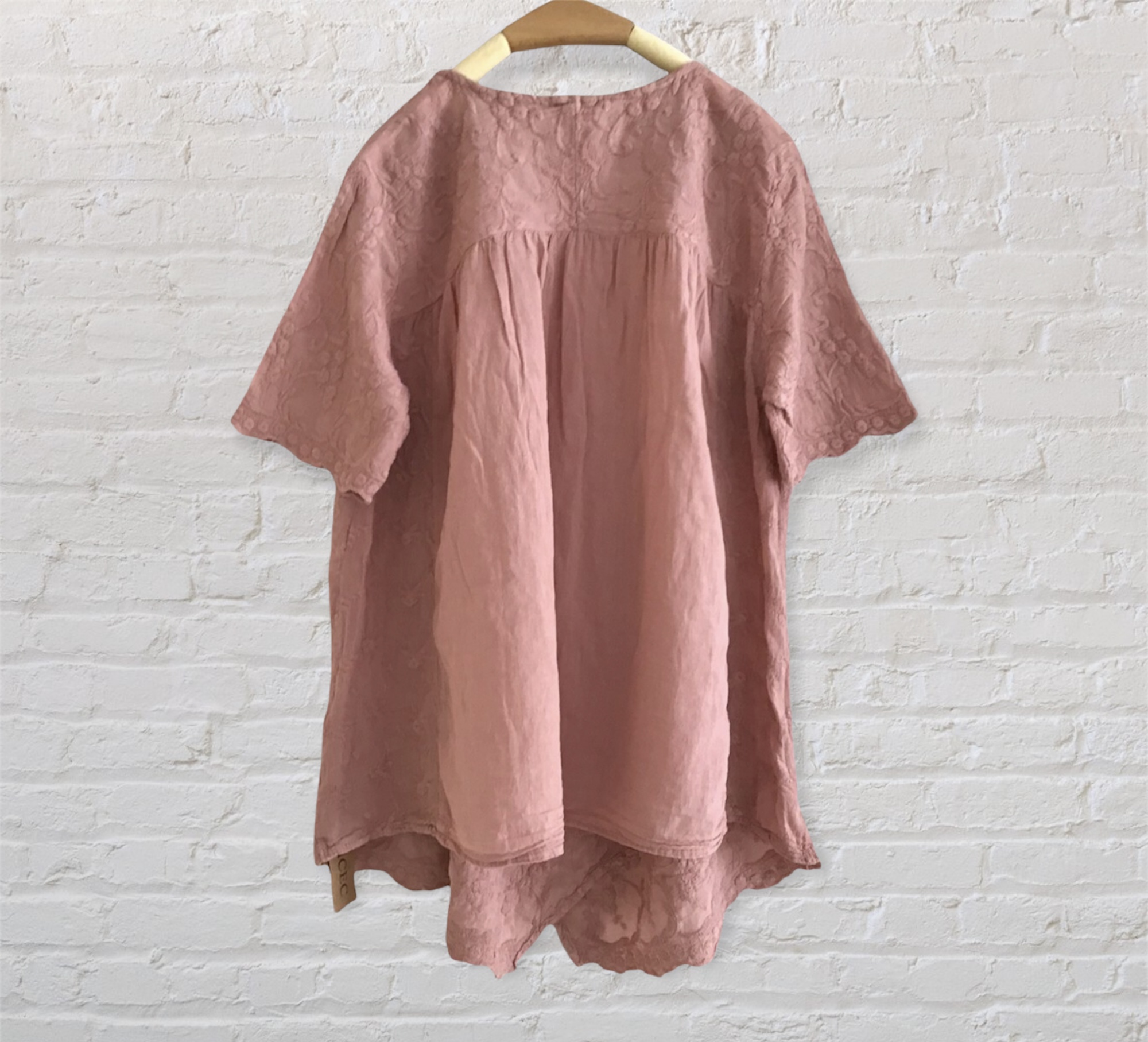 เสื้อผ้าฝ้ายนุ่มลายปักลูกไม้