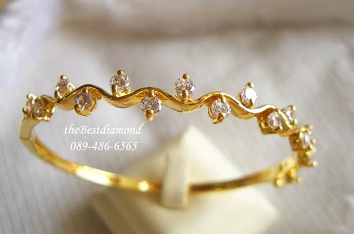 BB025+++กำไลระย้าคลื่น+++กำไลน่ารักๆๆๆ รูปคลื่นฝังเพชรตรงแต่ละโค้ง งานน่ารักสุดๆ แบบเหมือนของจริง เพชรแวววาว ใส่ติดข้อมือได้เลย ไม่เวอร์เกินไป