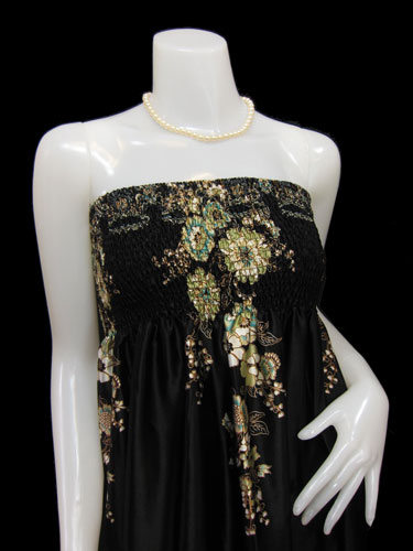 ชุดราตรีเกาะอกยาวหรูสีดำ ลายพิมพ์เถาดอกไม้สีทอง