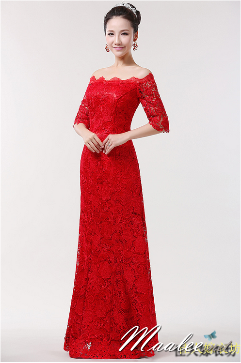 พร้อมเช่า ชุดราตรียาว สีแดง ลูกไม้ทัั้งตัว เปิดไหล่ แขนสามส่วน