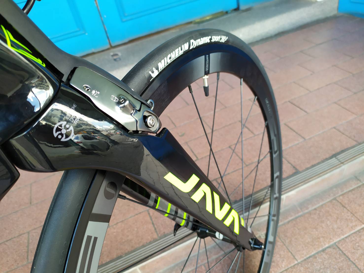 จักรยานไตรกีฬา JAVA TORNADO TT Triathlon bikes เฟรมคาร์บอน ล้อ DECA42, ชุดขับ 105 22สปีด