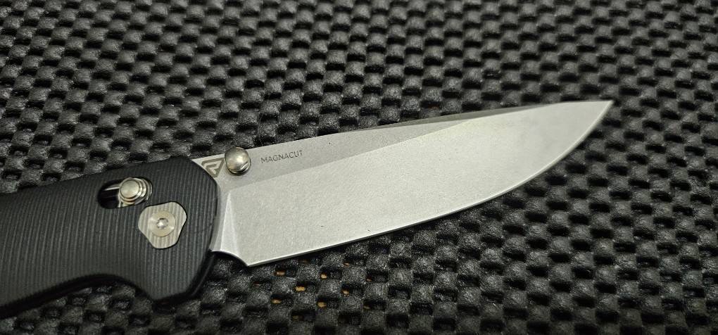 Tactile Knife Company Maverick Crossbar Lock