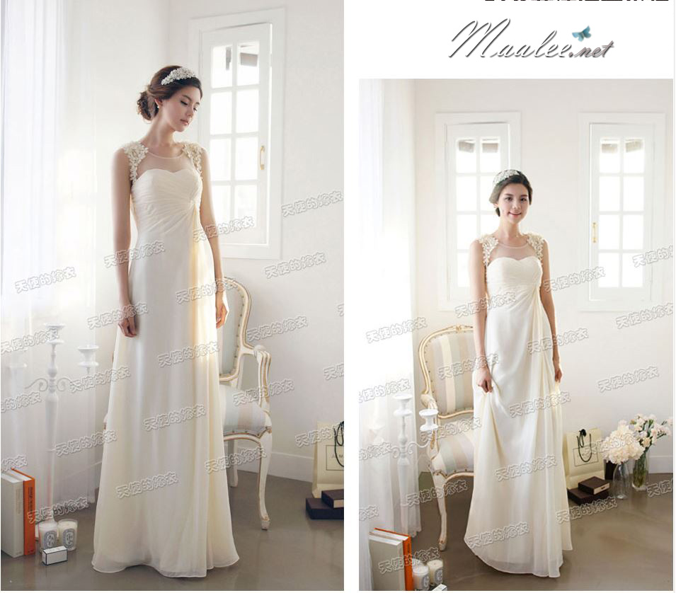 พร้อมเช่า ชุดราตรียาว จับเดรปไขว่ช่วงหน้าอก แต่งดอกไม้ช่วงไหล่ ด้านหลังซีทรู กระโปรงแหวกข้าง Sexy สีขาว