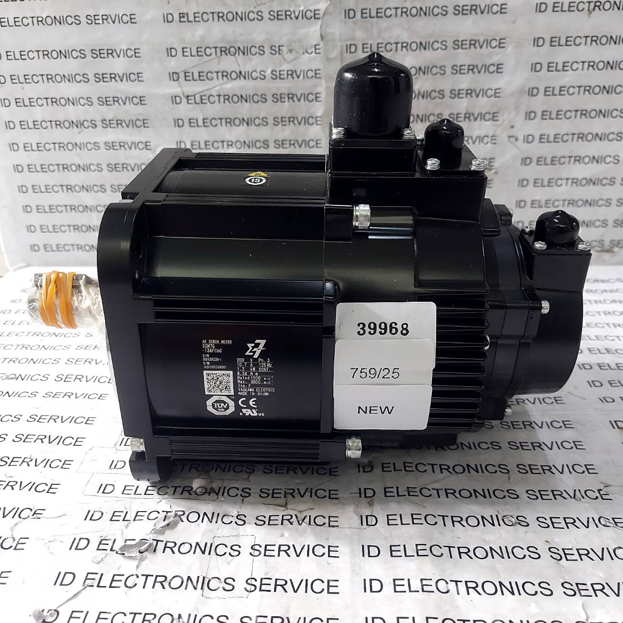 SGM7G-13AFC6C SERVO MOTOR " YASKAWA "
