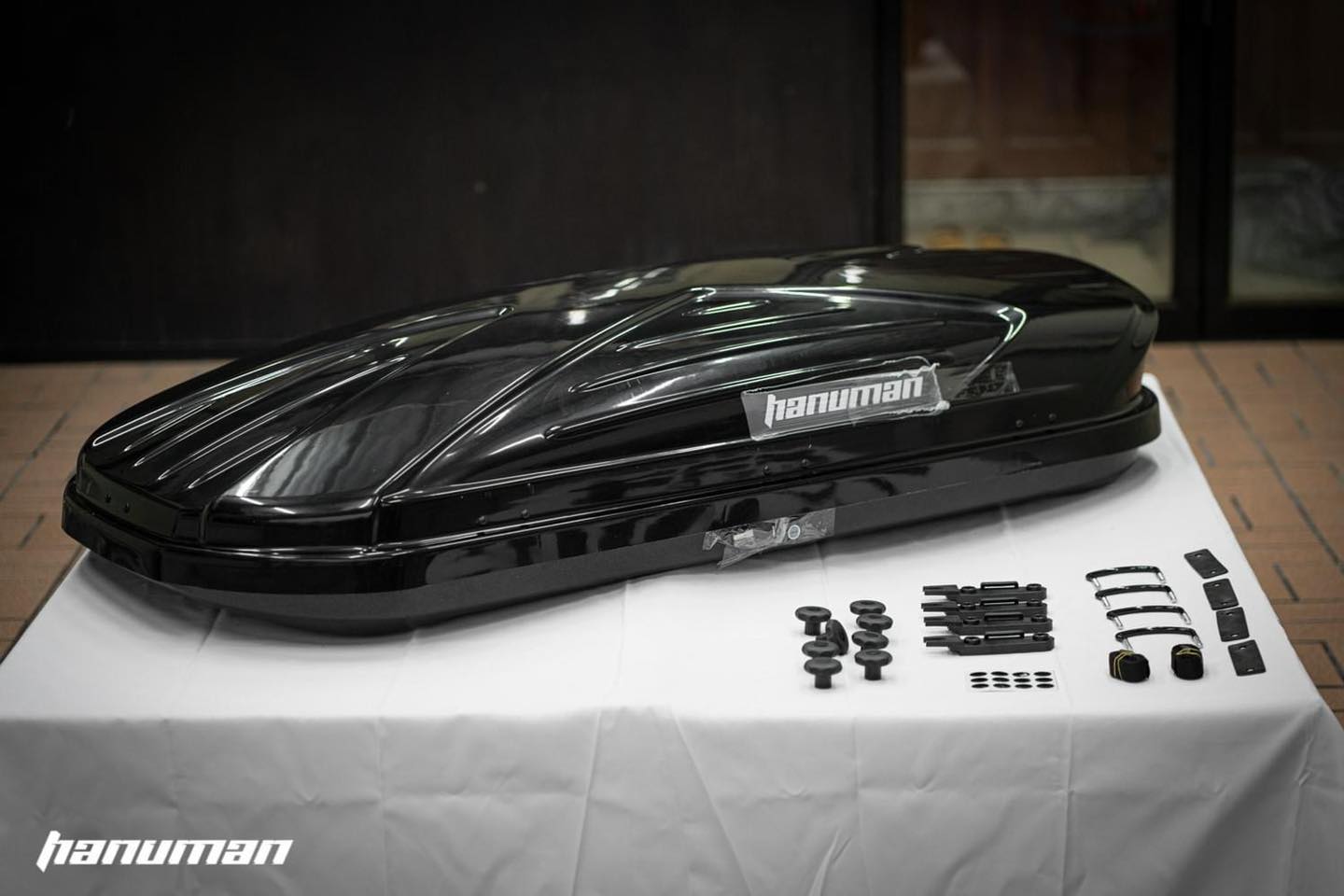 Hanuman Roof Box กล่องอเนกประสงค์วางบนหลังคา (ไม่รวมคานคู่พร้อมขาจับยึด)