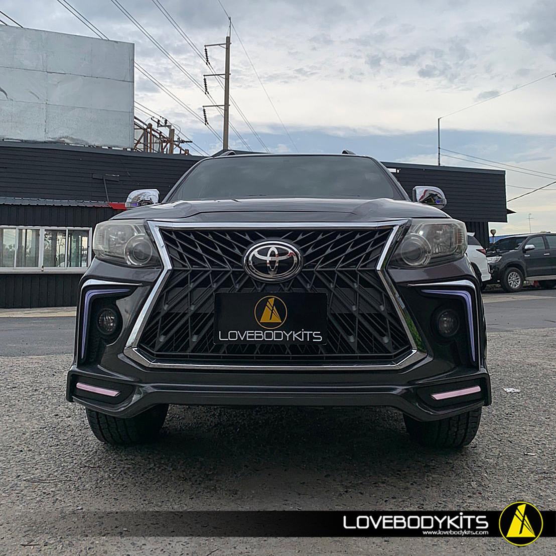 กันชนหน้า LX : FORTUNER 2012-2014