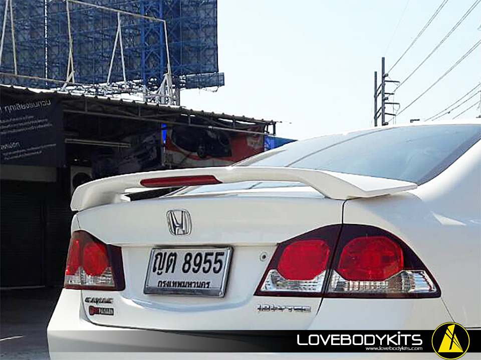 สปอยเลอร์ทรงยกมีไฟ : CIVIC 2006-2011